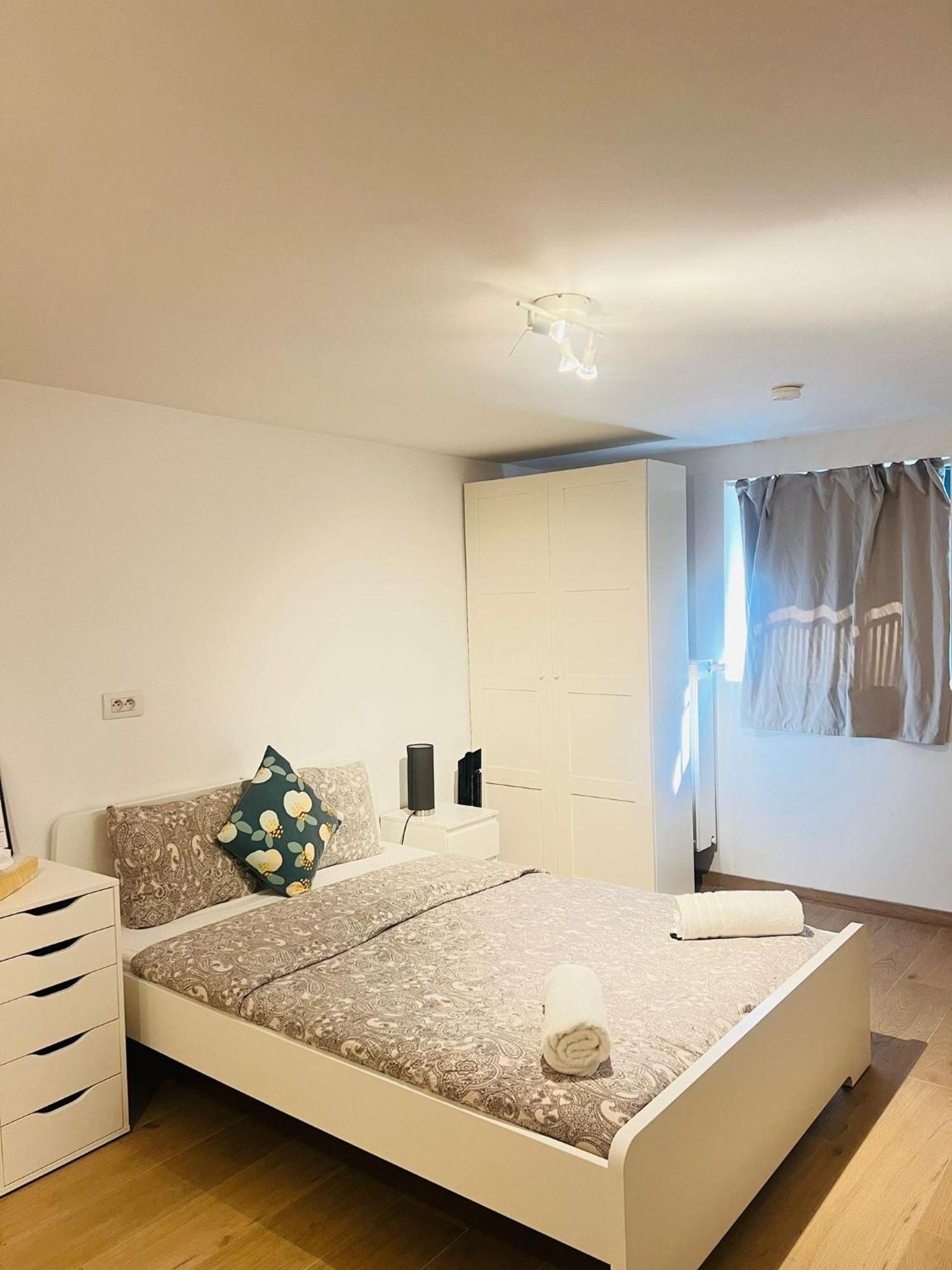Oneluxstay Near Fashion District Antwerp Luaran gambar
